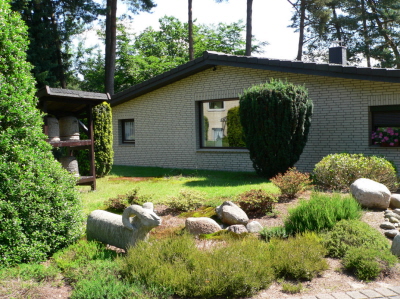 Terrasse und Garten